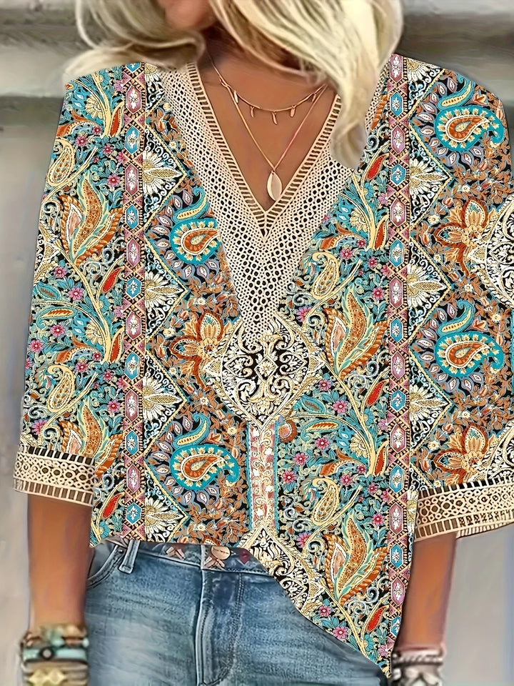 Divina | V-neck Blouse with Short Sleeves