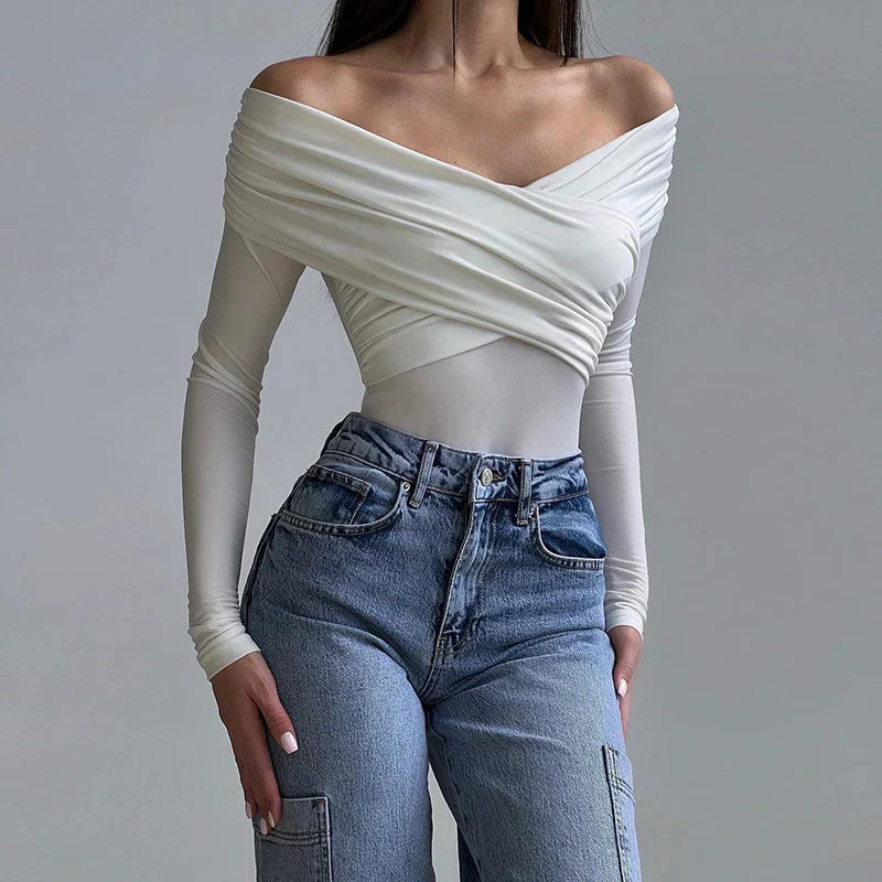 Janine | Chic Off-Shoulder Top