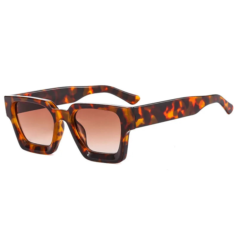 Tegan | Square Sunglasses