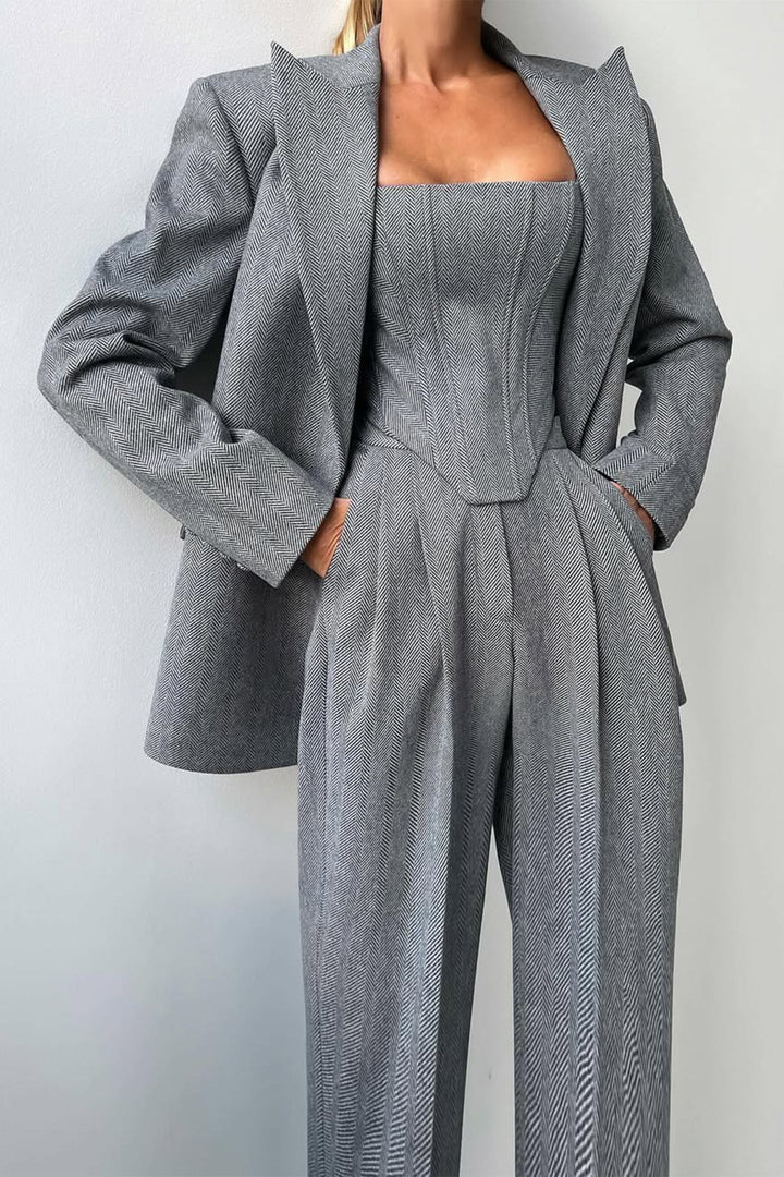 Grace | Three-piece set with double-breasted blazer