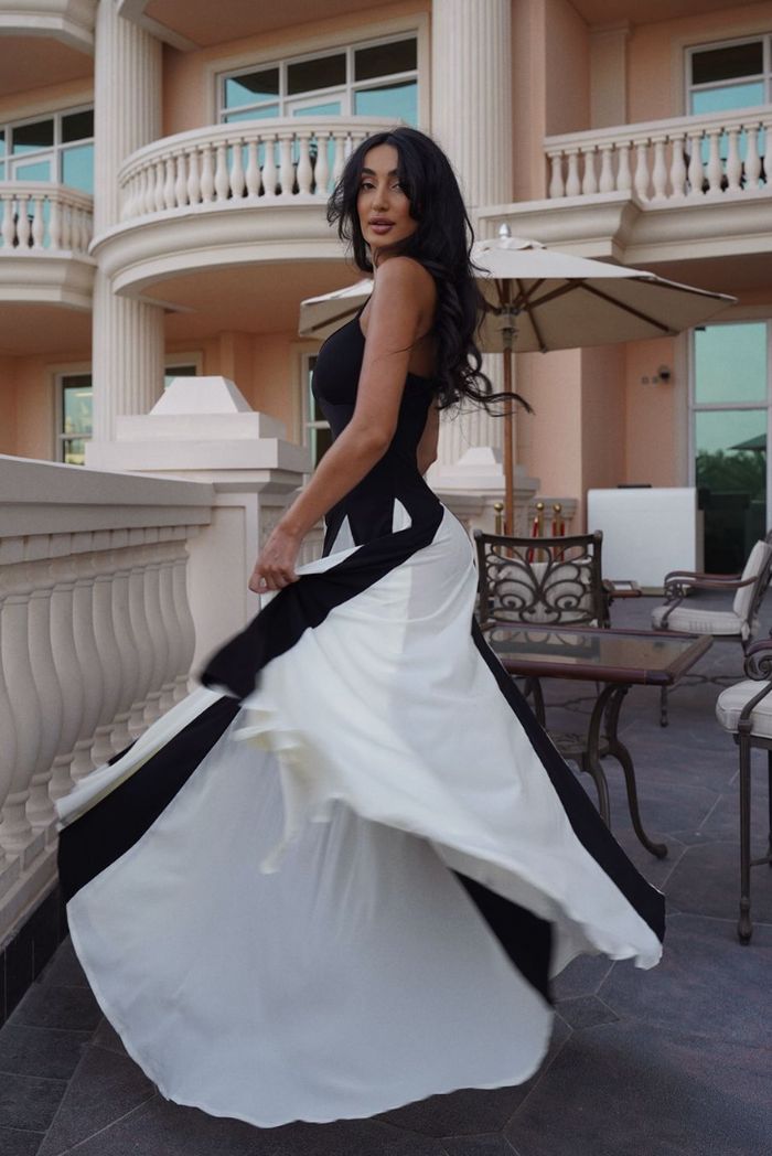 Leticia | Flowline Maxi Dress