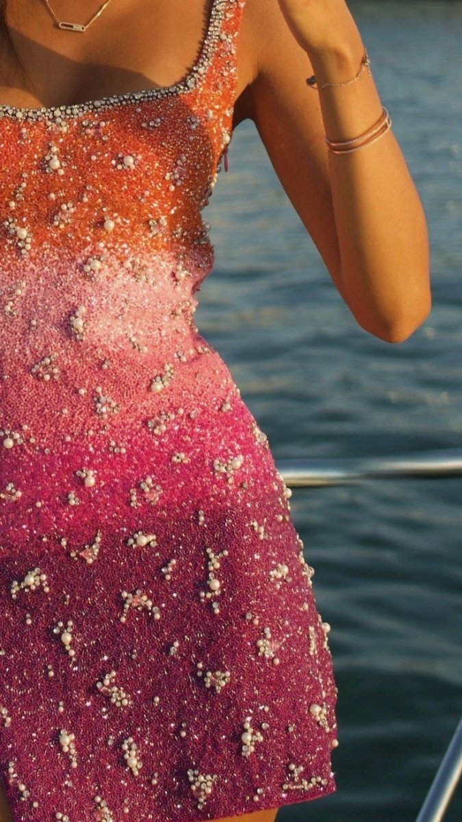 Betty | Chic Sparkling Mini Dress